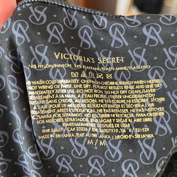 Victoria's Secret / Black Strappy One Piece Swimsuit - Picture 6 of 6